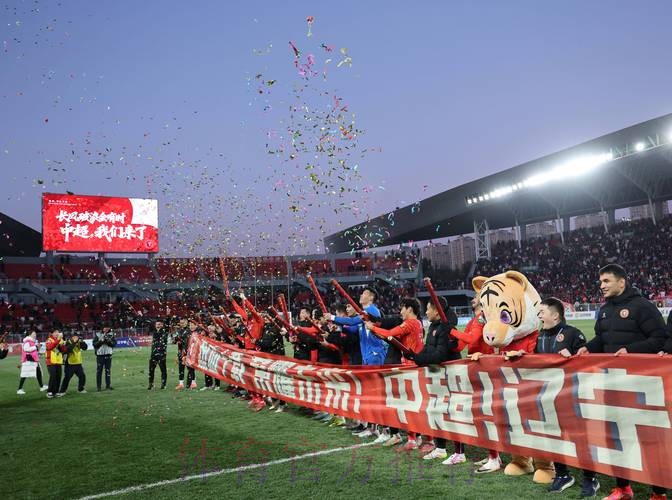 2020中甲专刊: 第九期《亚泰冲超显真心英雄本色》 2020中甲专刊: 第九期《亚泰冲超显真心英雄本色》